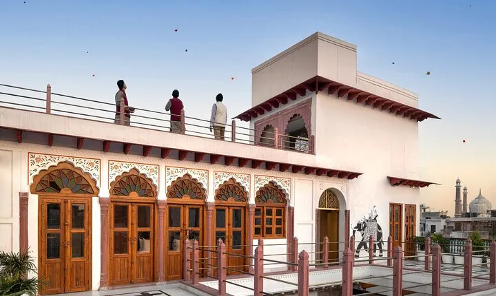 Kite Flying and High Tea