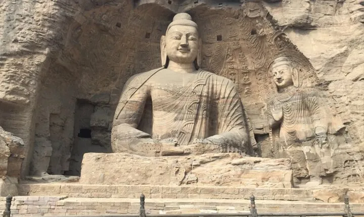 Private day tour to Yungang Grottoes and Hanging Temple& lunch