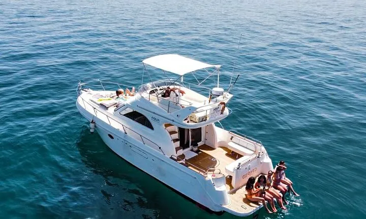 GERARD YATCH 15m 9 pax and Excursion from Puerto Banus.