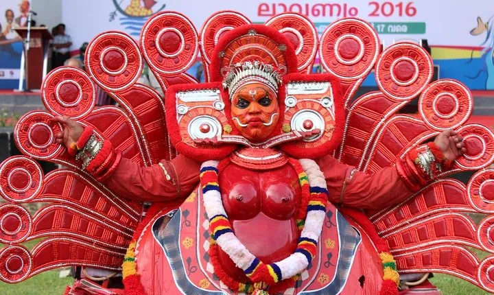 Tour of Kochi with Lunch: Kathakali and Dinner With Evening Tour.
