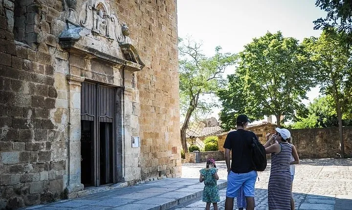 Girona City + Costa Brava Tour