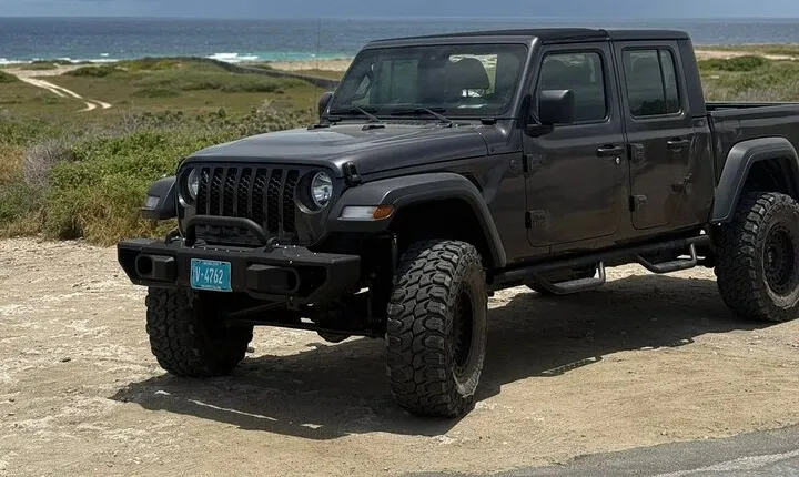 Jeep Rental Adventure Aruba