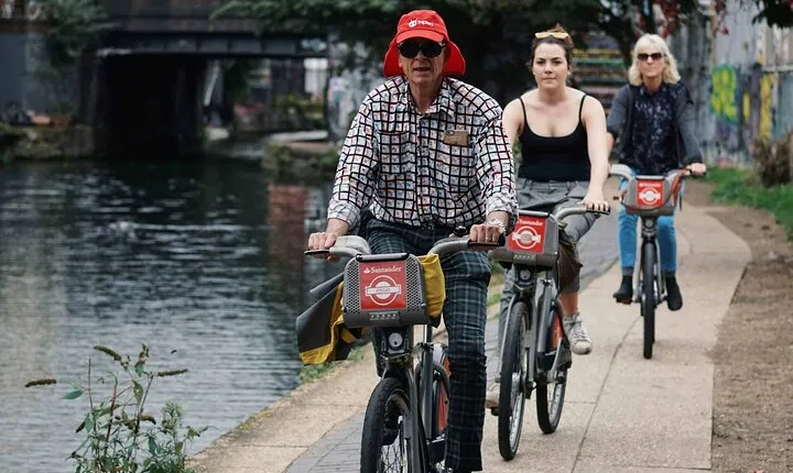 Mumbai City Night Cycling Tour Experience