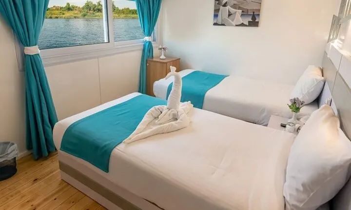 Dahabiya Nile Cruise: Luxor to Aswan - 5 Days/4 Nights