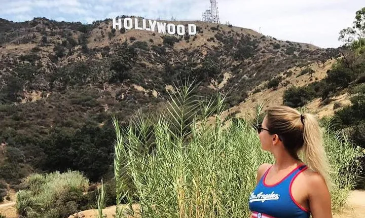 Private Half Day City Tour of Hollywood & Beverly Hills!