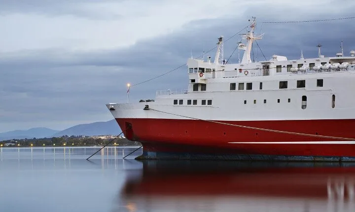 Private Transfer Athens/ATH/Piraeus to Igoumenitsa Port/Hotels