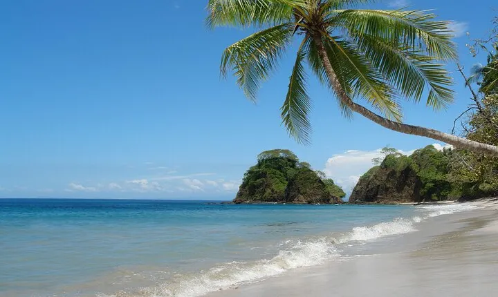 Exclusive Beach Day Tour to Punta Leona from San Jose