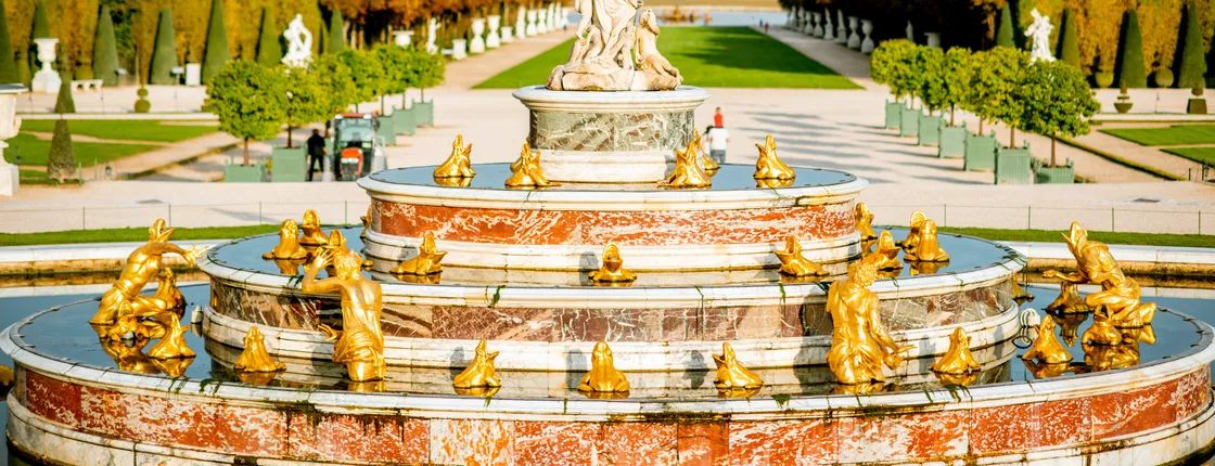 Versailles and Giverny small group day trip from Paris