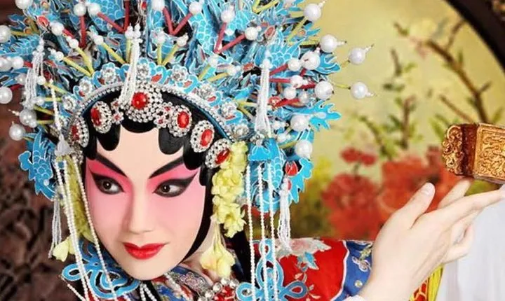 Beijing LiYuan Theatre VIP Seats Opera Show with Private Transfer Service