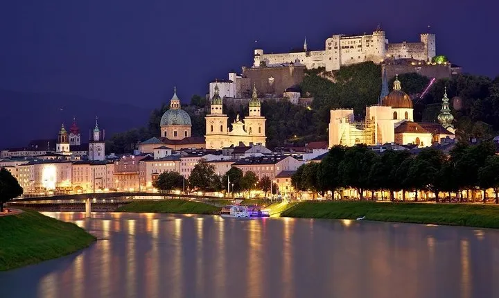 Private full day trip to Salzburg from Vienna - driver only