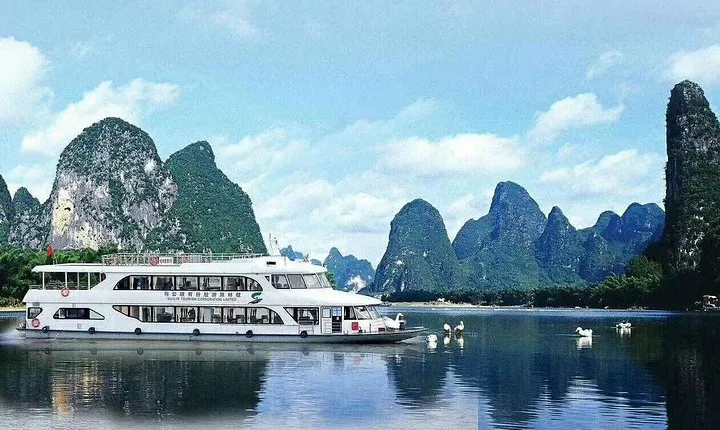 1 day Li River cruise & Yangshuo countryside private day tour 