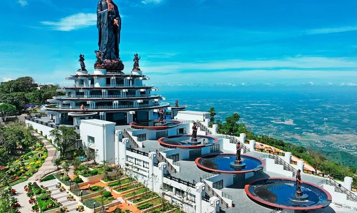 Black Virgin Mountain, Cao Dai Temple And Cu Chi Tunnel Tour