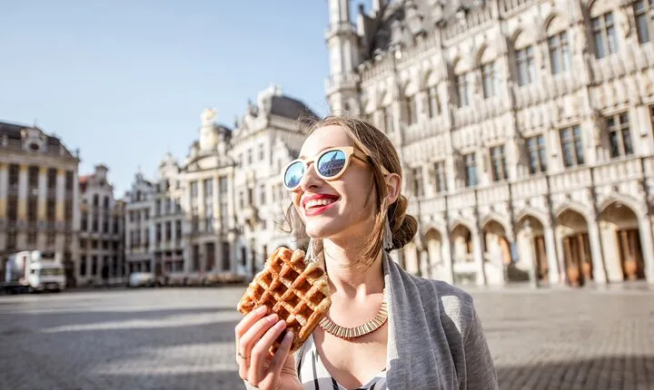Brussels Walking Tour with Belgian Tasting in the Historic Center