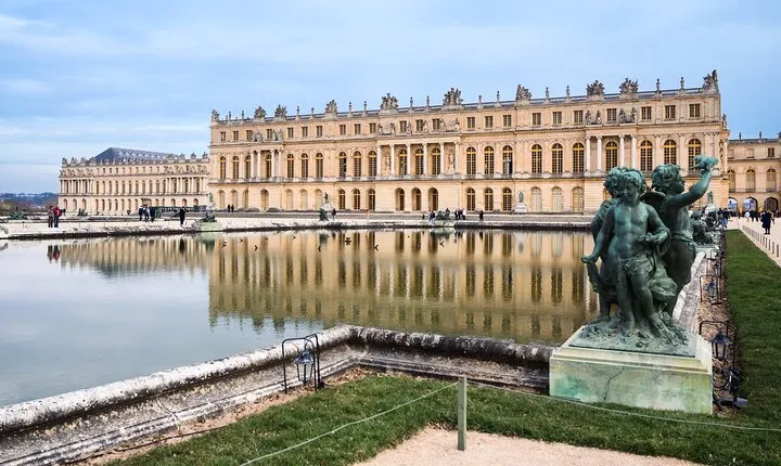 Versailles Palace & Gardens - Daytrip from Paris