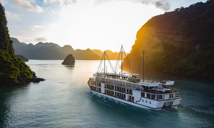 2-Day Tour in the Charming Halong Bay with 5-star Cruise