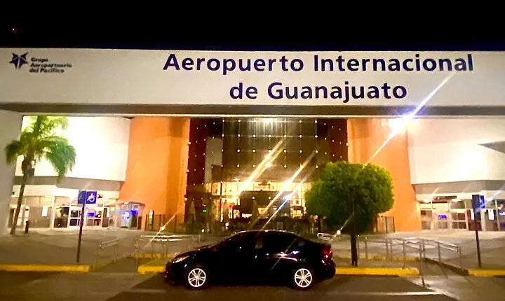 Transfer between San Miguel de Allende and BJX airport