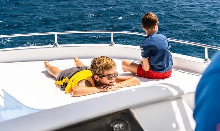 Full-Day Samaday Dolphin Snorkeling Trip with lunch in Marsa Alam