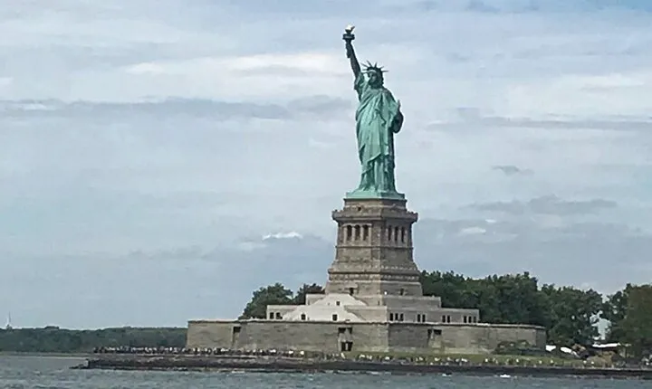 New York City Sightseeing Bus Tour and Boat Ride