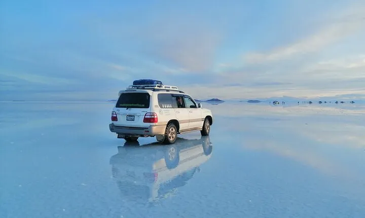 2-Day Tour to the Salar de Uyuni from San Pedro de Atacama by Bus