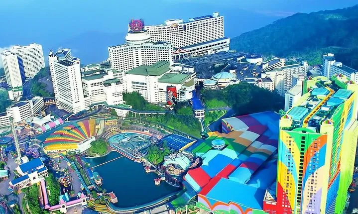 Full-Day Genting Highland Tour Enroute Batu Caves