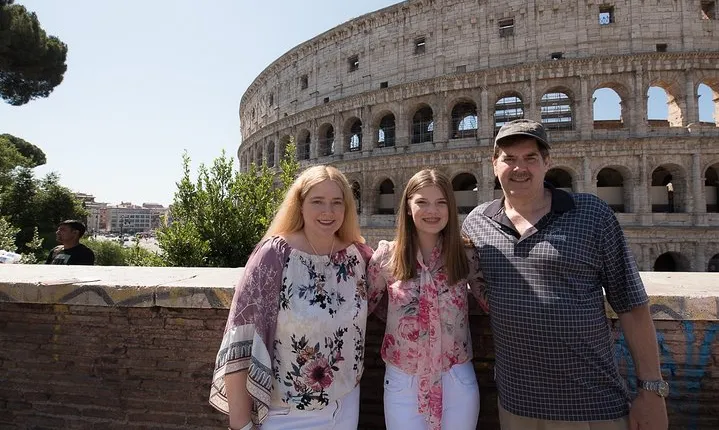 Private Rome Tour with Professional Photographer and Driver