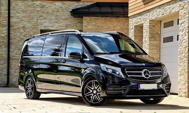 Antalya Airport (AYT) to Side Transfer - TOP VIP Minivan