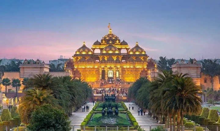 Private Delhi Spiritual Tour: Temples, Mosques & Markets