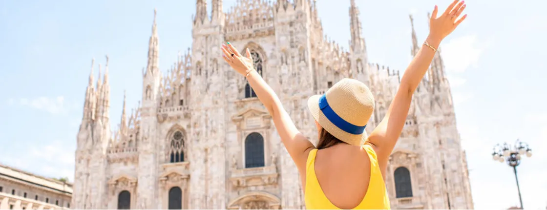 Guided walk of Milan with skip the line entrance to the Cathedral and La Scala Theatre