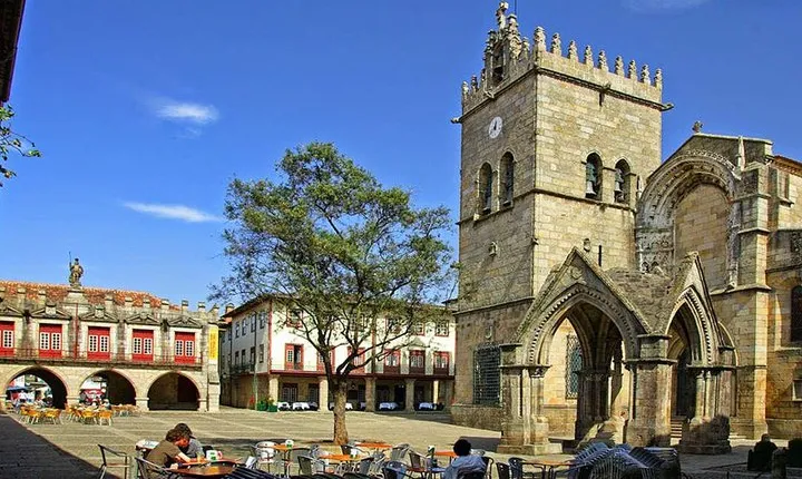 Braga and Guimaraes - All Inclusive from Porto