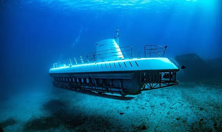 Atlantis Submarine Adventure in Waikiki