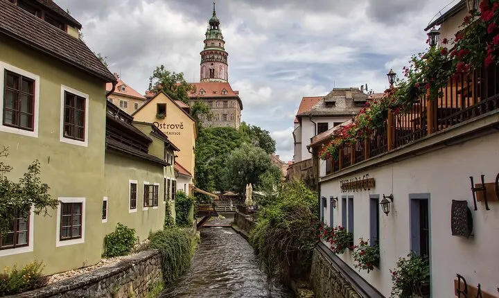 Touristic highlights of Český Krumlov on a Private half day tour with a local