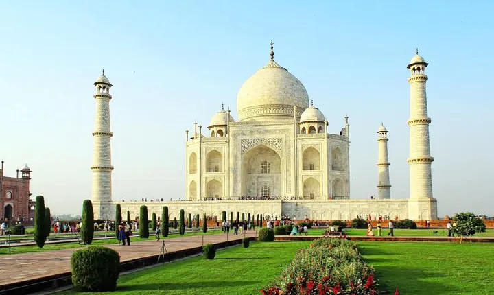 Full day Taj Mahal Private Tour From Delhi By Car