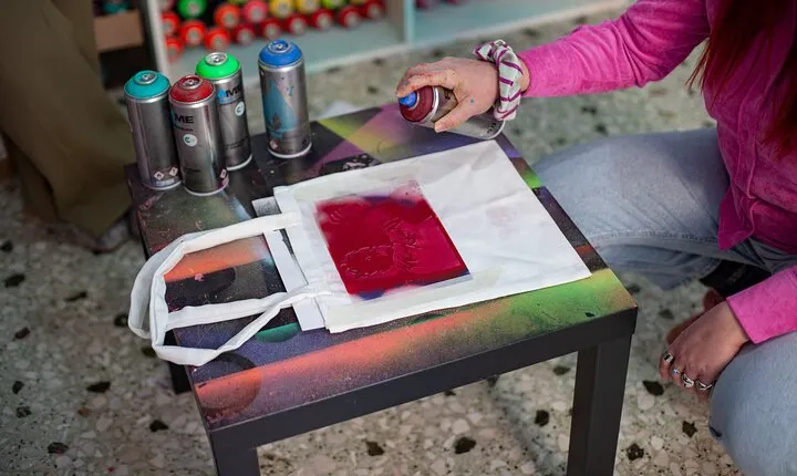 Street Art Tour & Graffiti Painting Workshop in Athens