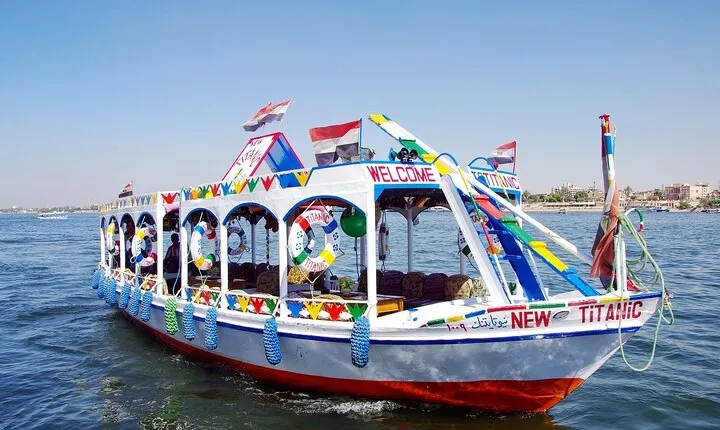 Private City Tour One Hour By Horse Carriage & 1 hour River Nile boat tour-Luxor