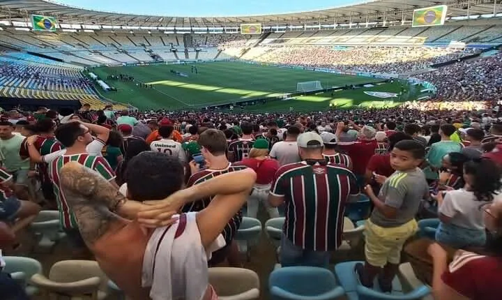 Maracanã Stadium: Live Football Match: Inc. Tickets and transport