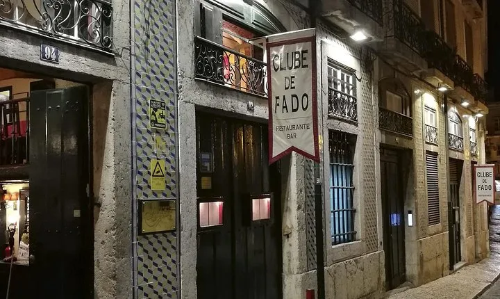 Private Tour Fado - Dining Included