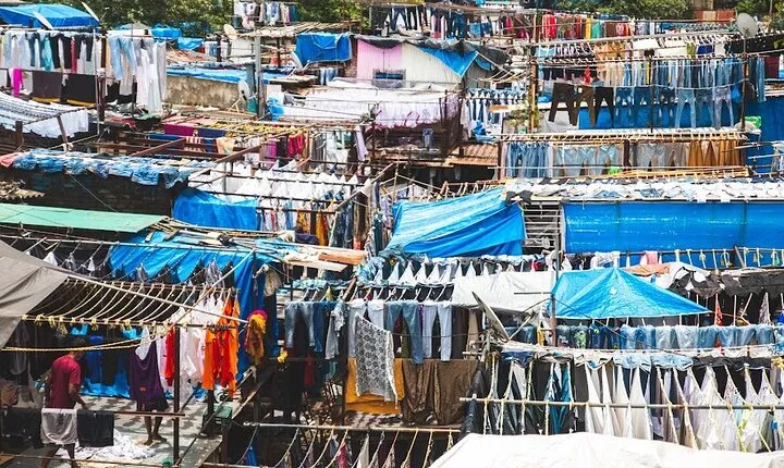 Mumbai Sightseeing Tour with Iconic Dabbawala Experience