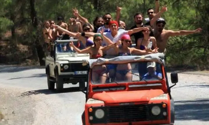 Side:Jeep Safari Adventure With Lunch