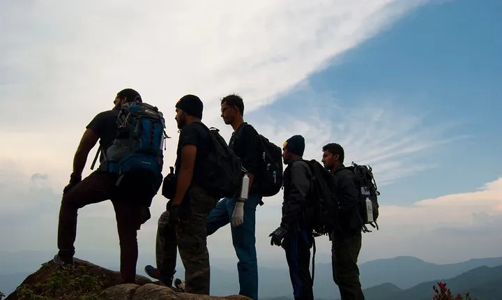 Private Hiking tour to Kirigalpoththa Mountain via Horton Plains
