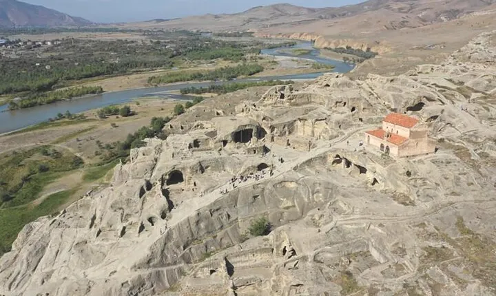 Full-day Guided Tour to Mtskheta, Uplistsikhe and Stalin Museum