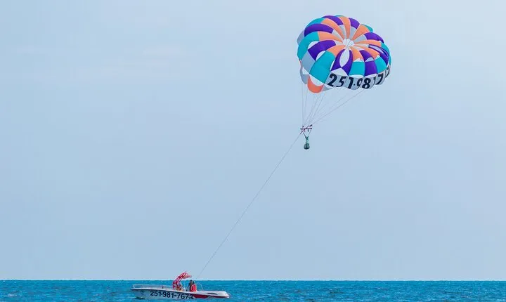 Parasailing Gulf Coast in Alabama 