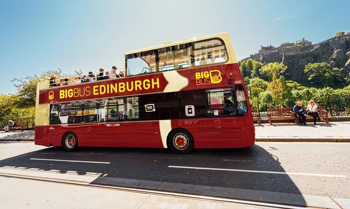 Big Bus Edinburgh Hop-on Hop-off Sightseeing Tour by Open-Top Bus