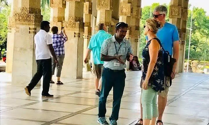 Airport Layover Colombo City tour