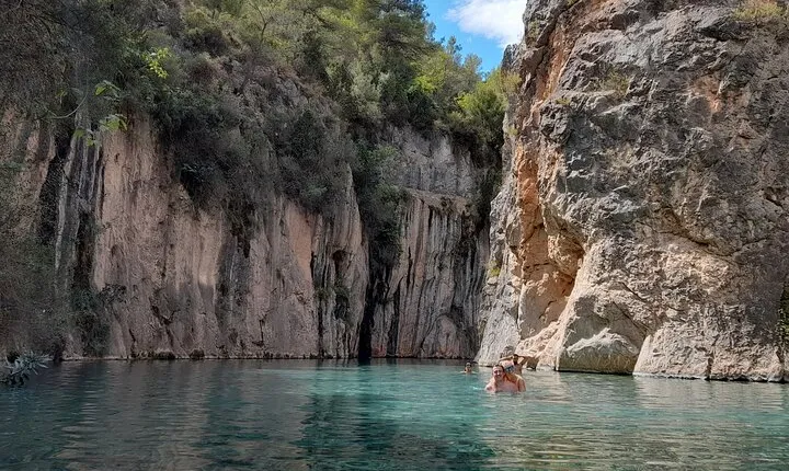 Montanejos: Do an Epic Hike and Swim in Thermal Waters