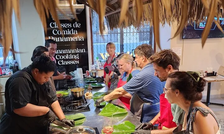 4-Hour Guided Panamanian Cooking Class and Markets Experience