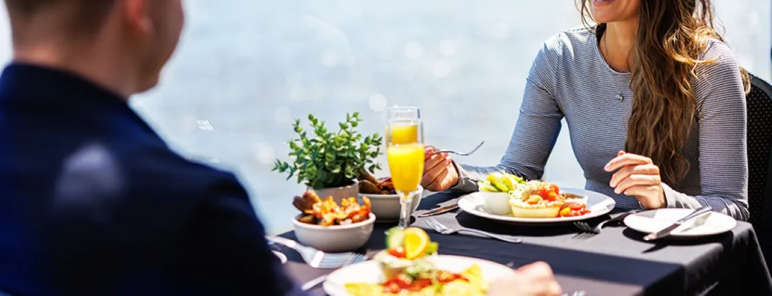 3-Course Brunch Cruise in Montreal