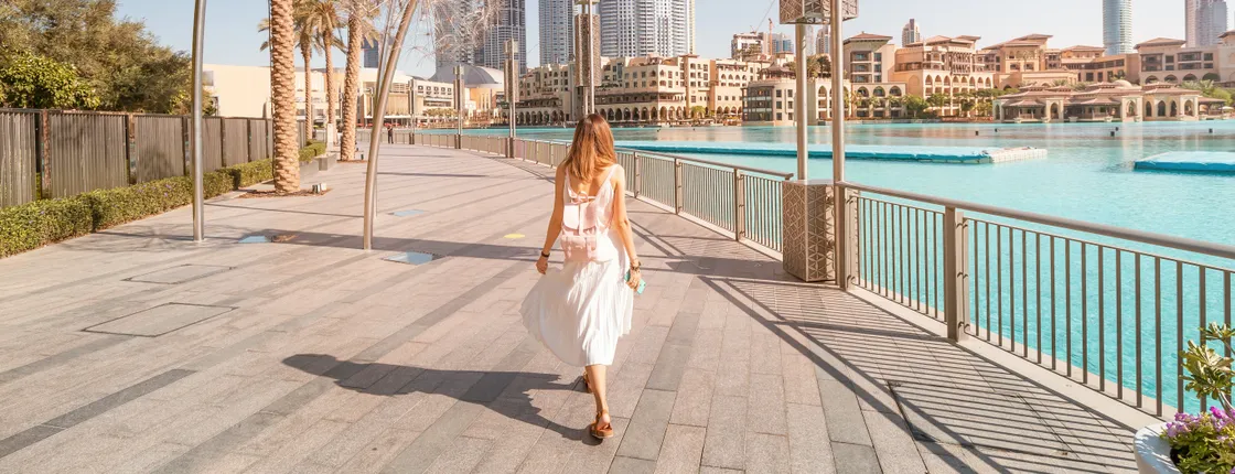 Rent a private guide for a day out in Dubai