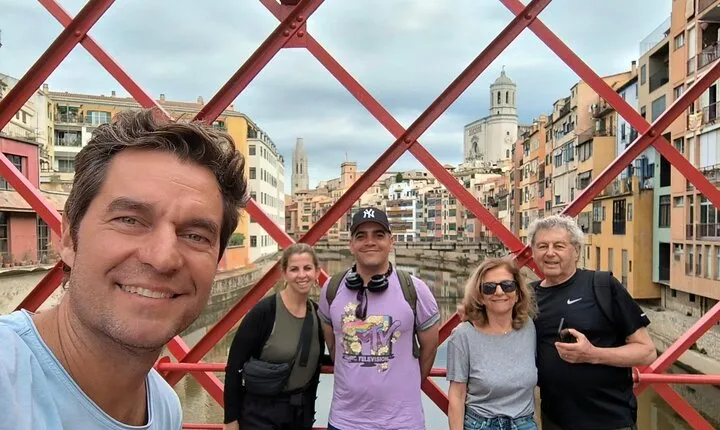 Private Medieval Girona Tour with Hotel Pick-up