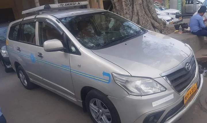 Private Transfer Delhi to Jaipur