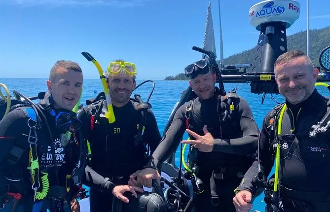Double Dive Adventure Day Tour - Dive Safari Whitsundays
